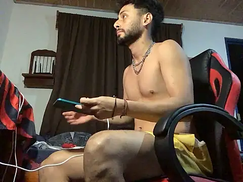 Nooneisthis online show from April 2026 01:17:02 AM