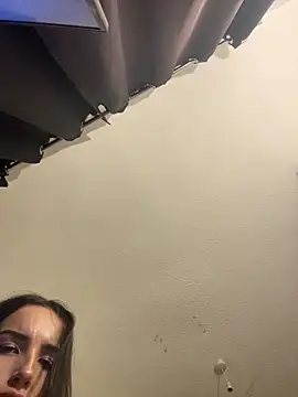 EllaEroticaX online show from October 2025 05:24:02 PM