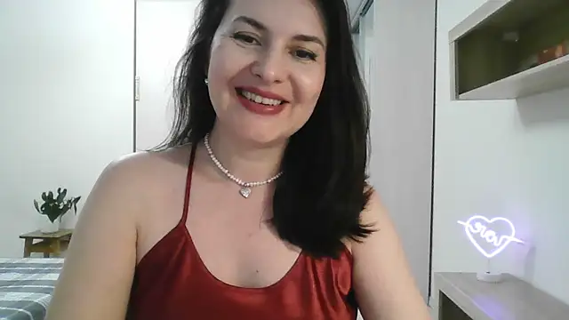 Victoria Glam online show from February 2025 12:42:01 AM