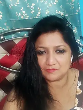 Snapshot of horny_lizia chatting on November 2025 05:24:02 PM horny lizia online show from November 2025 05:24:02 PM