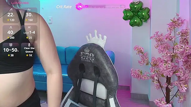 Lilyy evans online show from March 2025 07:16:01 PM