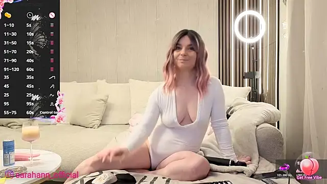 Snapshot of SarahAnnXXX chatting on March 2026 12:01:01 AM SarahAnnXXX online show from March 2026 12:01:01 AM