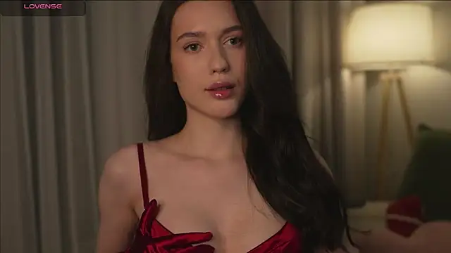 justbarbiee online show from April 2026 07:22:01 PM