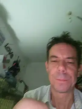 Snapshot of Kenhornu chatting on March 2026 09:47:01 AM Kenhornu online show from March 2026 09:47:01 AM