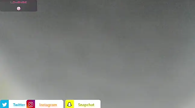 Snapshot of PRIYANKAUAE chatting on February 2025 04:14:02 AM PRIYANKAUAE online show from February 2025 04:14:02 AM