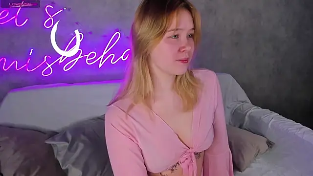 Amy Kimberlly online show from September 2025 12:01:02 AM