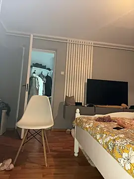 bunnythetailor online show from February 2025 03:28:02 PM