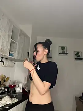 bunnythetailor online show from February 2025 10:50:02 PM