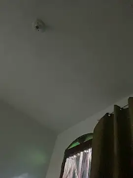 Snapshot of Alicia_BR chatting on April 2026 02:39:02 AM Alicia BR online show from April 2026 02:39:02 AM