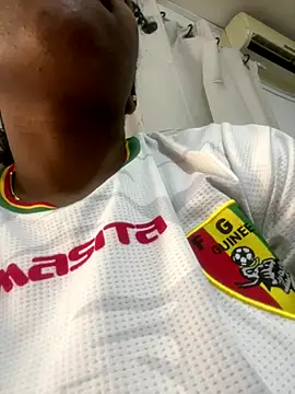 Boneca25 online show from November 2025 09:43:02 AM