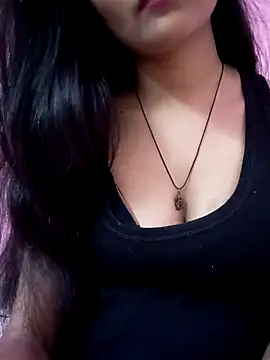 Tanu-00 online show from October 2025 02:18:02 PM