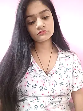 Tanu-00 online show from November 2025 04:17:02 PM