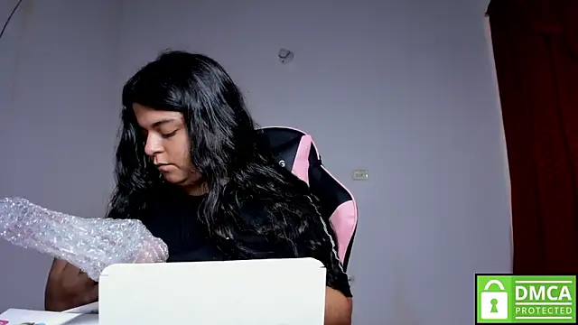 Little Shaara online show from October 2025 08:32:01 PM