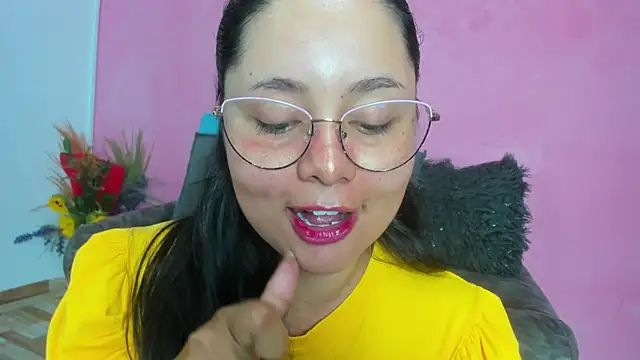 evaa greey online show from March 2025 10:02:02 PM