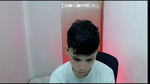 Alexxx lov online show from February 2025 12:38:02 PM