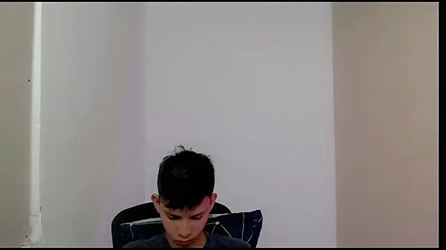 Alexxx lov online show from March 2025 12:35:02 PM