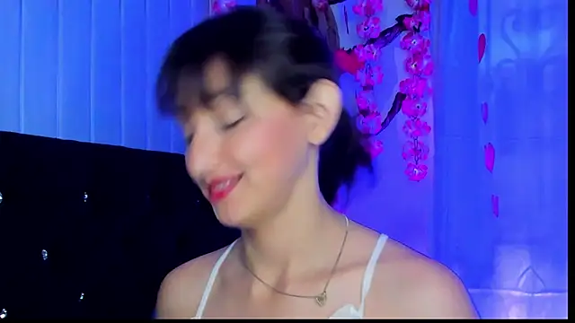 Snapshot of vicky__skinny_1 chatting on February 2025 03:10:01 PM vicky skinny 1 online show from February 2025 03:10:01 PM