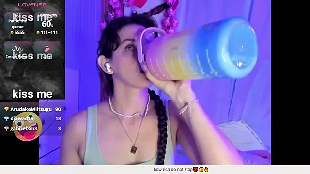 Snapshot of vicky__skinny_1 chatting on March 2025 02:44:02 PM vicky skinny 1 online show from March 2025 02:44:02 PM