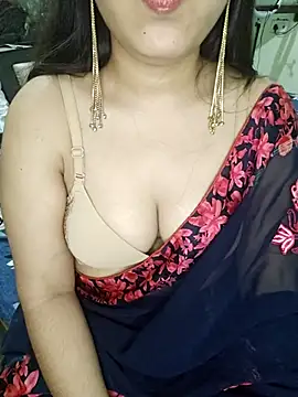 JANVI MISHRA1 online show from April 2026 04:10:02 PM