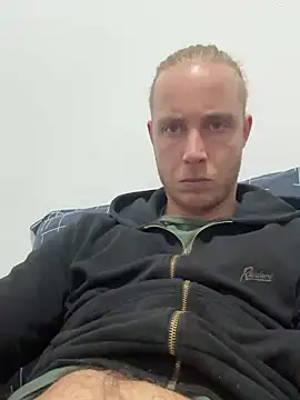 Snapshot of vikingodorado chatting on March 2025 07:46:01 PM vikingodorado online show from March 2025 07:46:01 PM