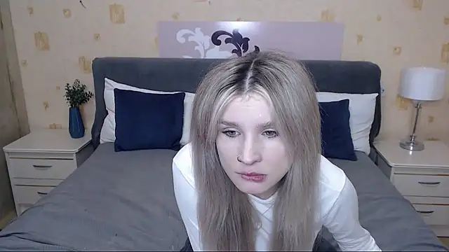 Chloe Addison online show from September 2025 08:11:02 PM