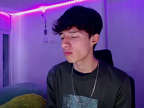 Juanmres online show from January 2026 06:10:01 PM