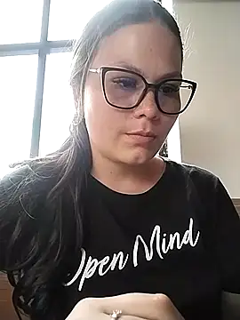 Vale Saenzz online show from March 2025 07:02:01 PM