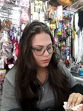 Vale Saenzz online show from February 2026 06:15:02 PM