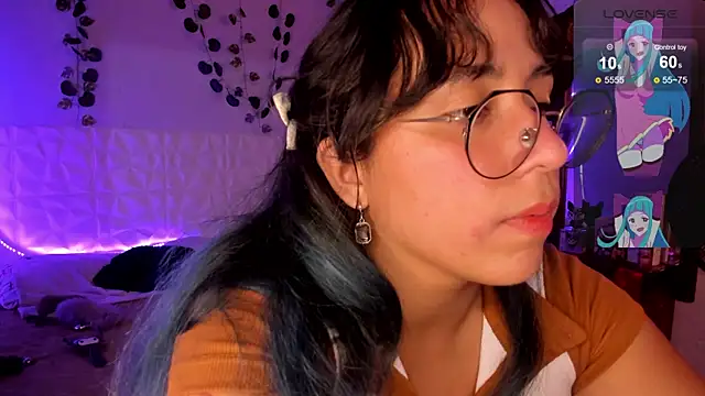 Snapshot of Ludovica6669 chatting on March 2025 11:39:02 PM Ludovica6669 online show from March 2025 11:39:02 PM