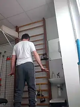 fabinouSC online show from March 2025 11:01:02 AM