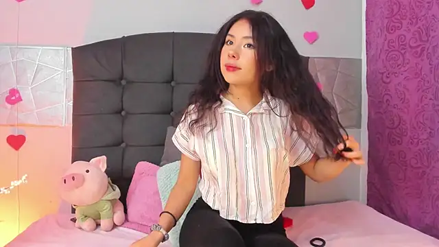 Alice evans lov online show from February 2025 05:02:01 AM