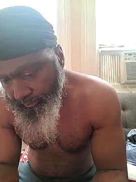 Snapshot of shavez5888 chatting on March 2025 09:01:01 PM shavez5888 online show from March 2025 09:01:01 PM