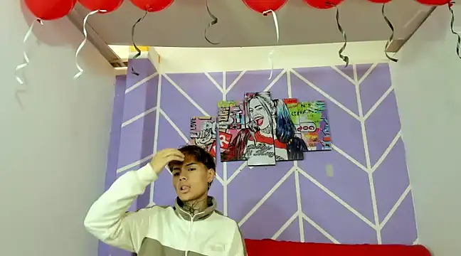 Snapshot of Escarlet_Abel-06 chatting on January 2025 07:09:02 PM Escarlet Abel-06 online show from January 2025 07:09:02 PM