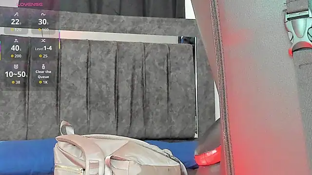 Snapshot of Nicol_TransGirl chatting on December 2025 03:22:02 AM Nicol TransGirl online show from December 2025 03:22:02 AM