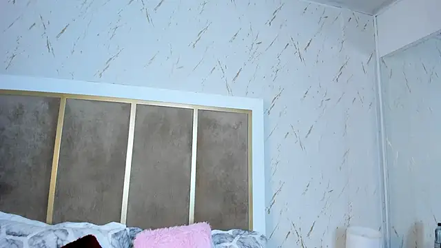 IsabelaWoods online show from March 2025 04:27:02 AM