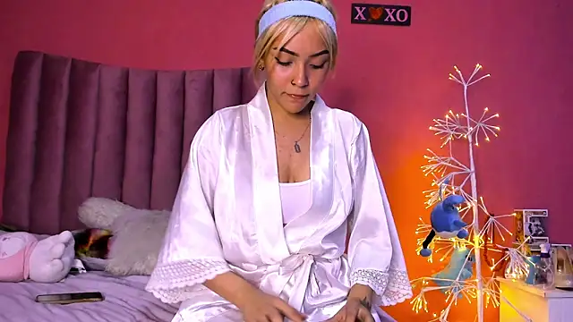 asami kimi online show from February 2025 04:32:02 AM