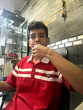 Santiago-Thompson online show from October 2025 07:25:02 PM