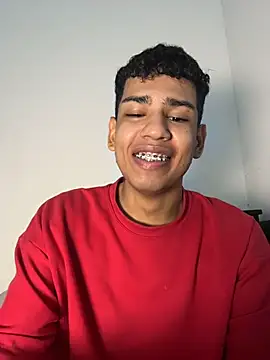 Santiago-Thompson online show from November 2025 05:44:01 PM