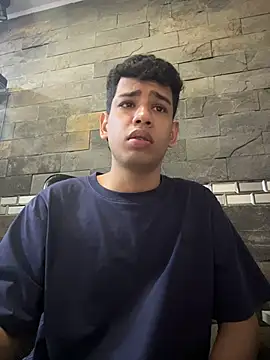 Santiago-Thompson online show from November 2025 09:26:01 PM