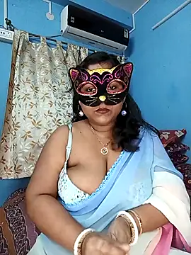 Snapshot of straightthing chatting on October 2025 07:33:01 PM straightthing online show from October 2025 07:33:01 PM