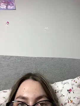 DearAlise online show from June 2026 11:44:01 AM