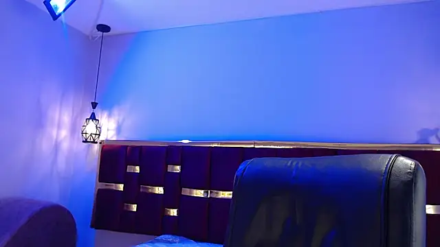 Snapshot of emily_fox_3 chatting on September 2025 03:41:02 AM emily fox 3 online show from September 2025 03:41:02 AM