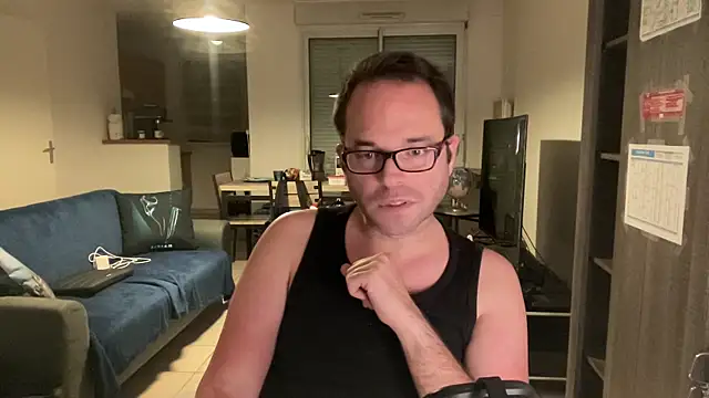 Funnyjul31 online show from November 2025 07:23:02 PM