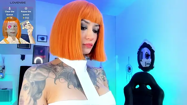 IsisRaichuu  online show from September 2025 08:35:02 PM