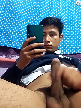 EduardoEspinoza12 online show from October 2025 07:55:01 PM