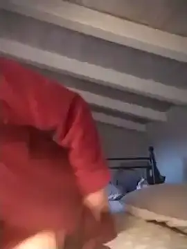 Snapshot of divinaerotica chatting on March 2025 05:17:02 PM divinaerotica online show from March 2025 05:17:02 PM