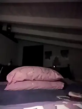 divinaerotica online show from December 2025 07:54:01 PM