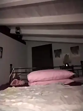 divinaerotica online show from March 2026 08:59:01 PM