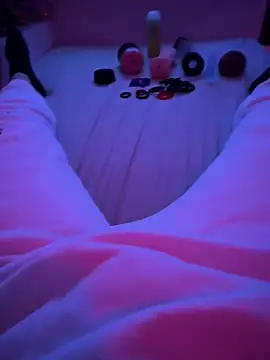 Snapshot of cobr-2024 chatting on February 2025 05:07:02 PM cobr-2024 online show from February 2025 05:07:02 PM