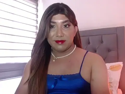 Snapshot of k_i_m_o_r_a_h chatting on January 2026 04:44:01 PM k i m o r a h online show from January 2026 04:44:01 PM